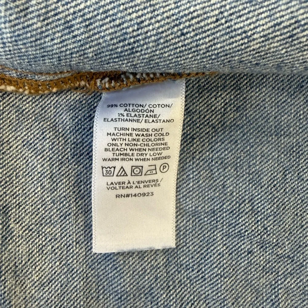 NWT The Loft Petite Blu Jean Denim Jacket Women’s Size XSP Button Front - Picture 6 of 8